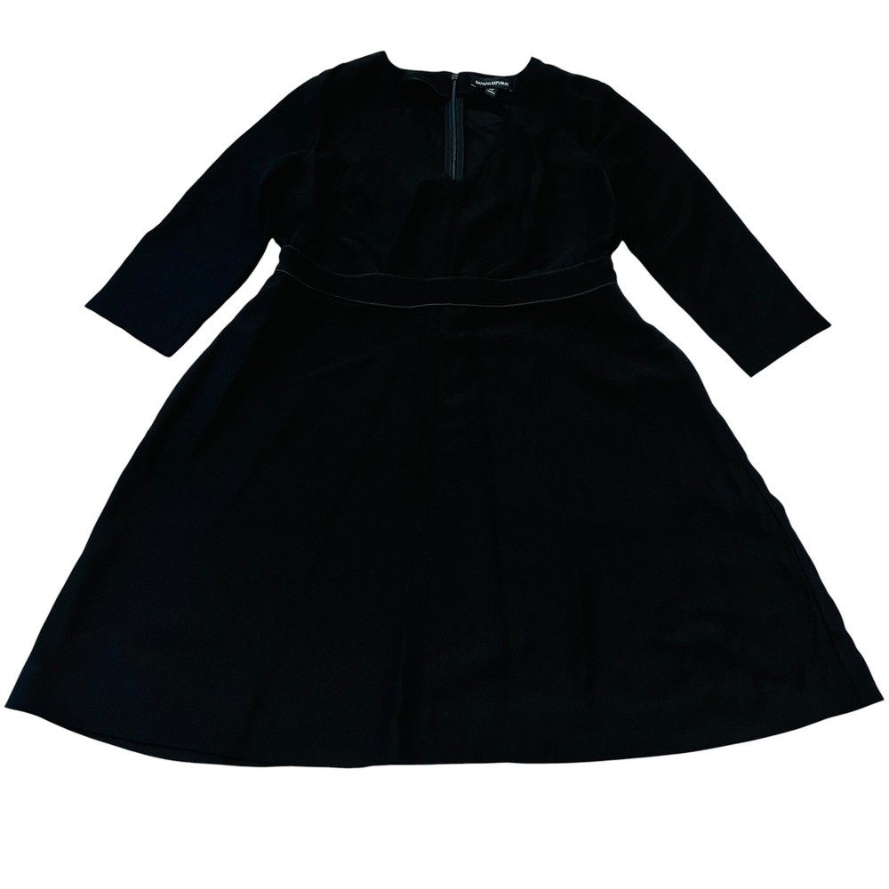 Banana Republic Black Dress Petite‎ 4 Belted Look V Neck Pockets